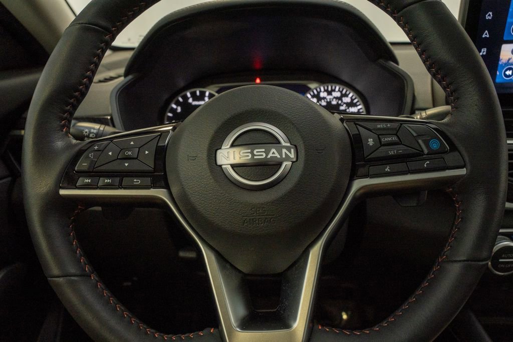 Certified 2024 Nissan Altima 2.0 SR image 19