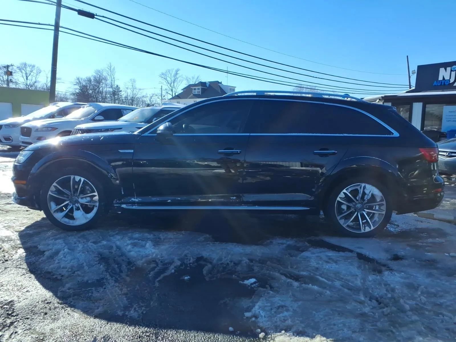 Used 2017 Audi A4 2.0T allroad Premium Plus w/ Technology Package image 6