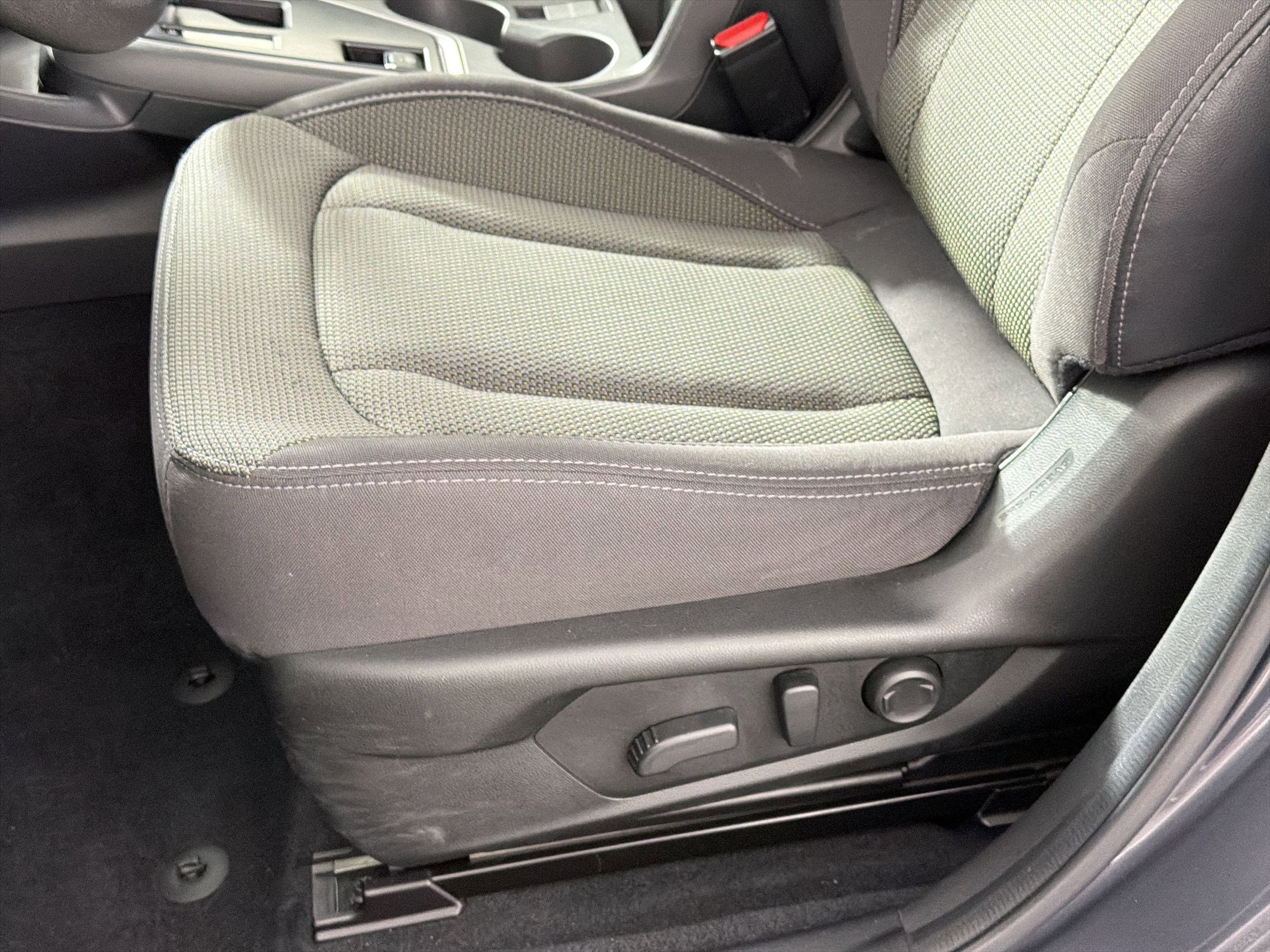 Used 2024 Subaru Crosstrek 2.0i Premium image 14