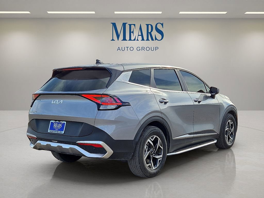 Used 2024 Kia Sportage LX image 5
