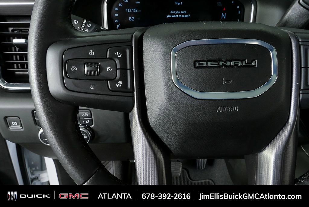 Used 2024 GMC Sierra 2500 Denali Ultimate image 11