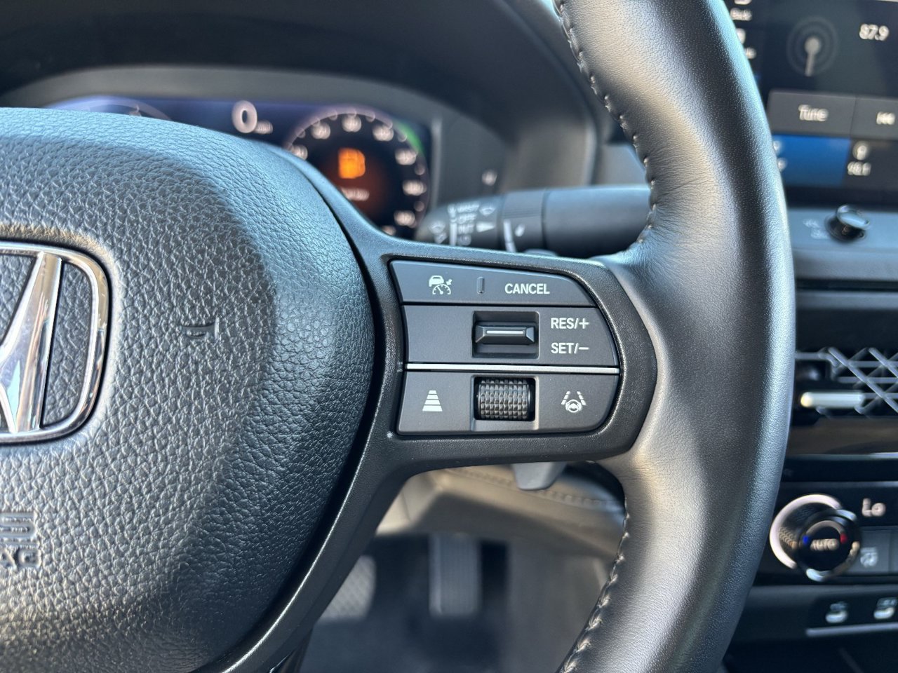 Certified 2025 Honda Accord EX-L image 27