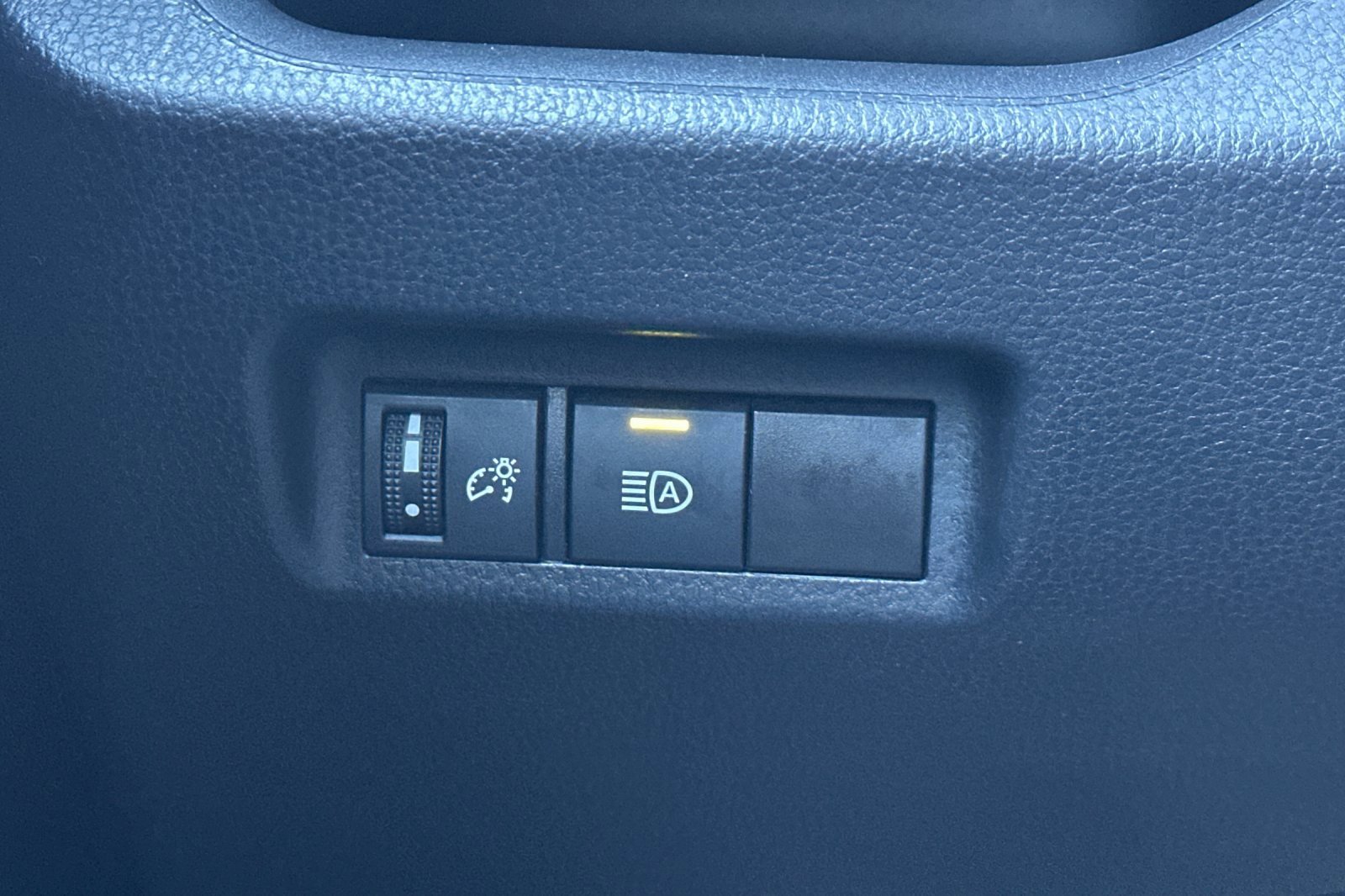 Used 2024 Toyota RAV4 LE image 42