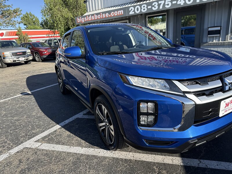 Used 2020 Mitsubishi Outlander Sport Black Edition AWD/4WD image 12