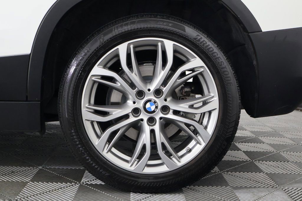 Used 2022 BMW X2 sDrive28i w/ Convenience Package image 16