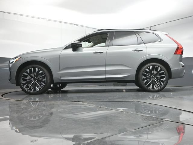 New 2026 Volvo XC60 B5 Ultra w/ Protection Package Premier AWD/4WD image 36