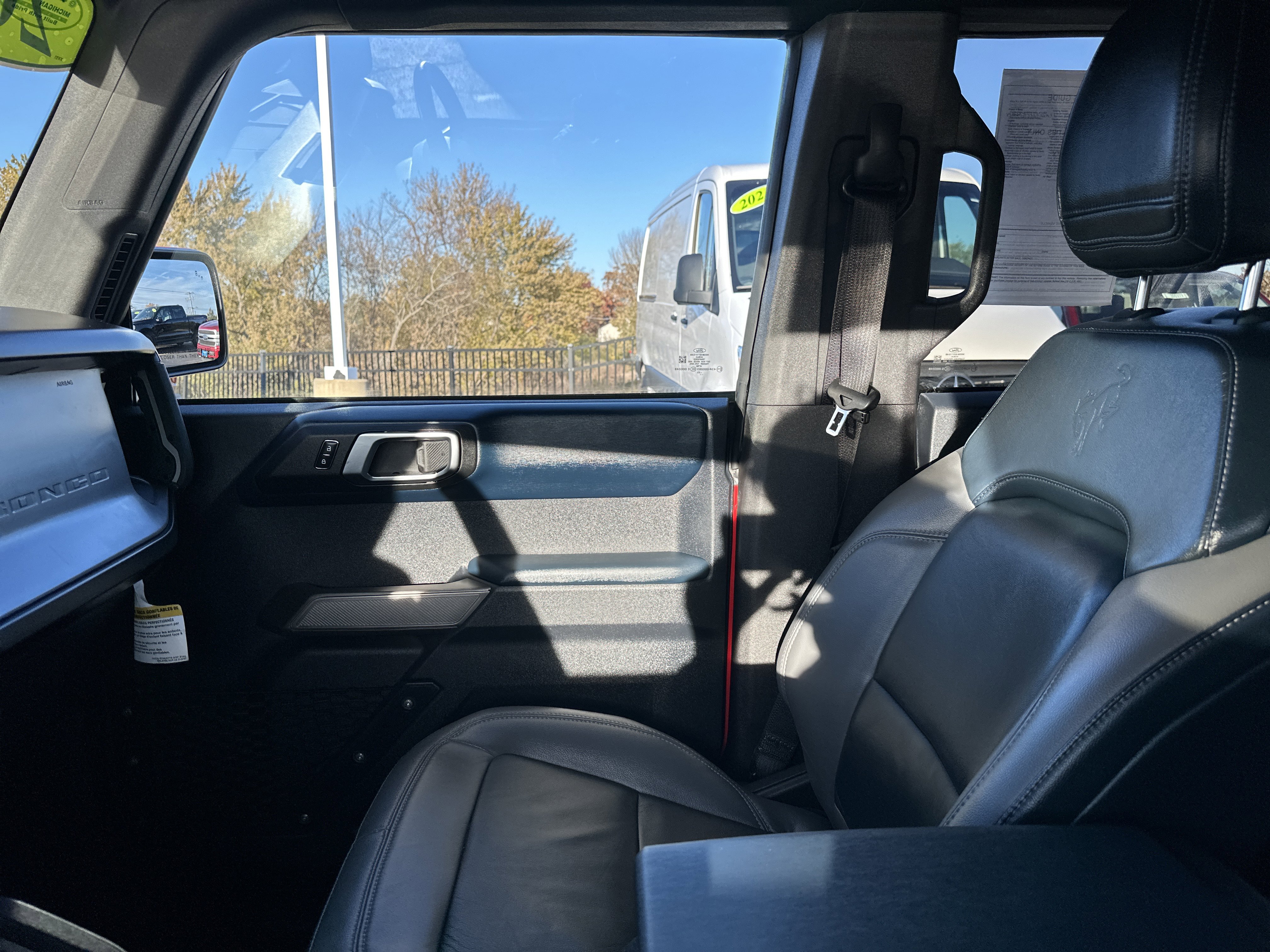 Used 2023 Ford Bronco Outer Banks image 22