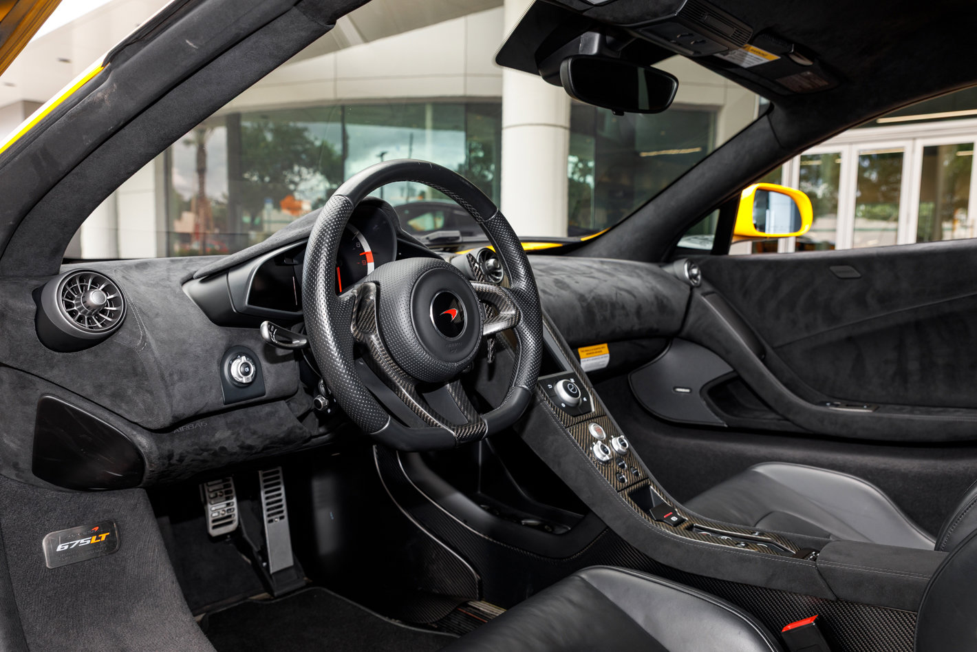 Used 2016 McLaren 675LT Coupe image 25