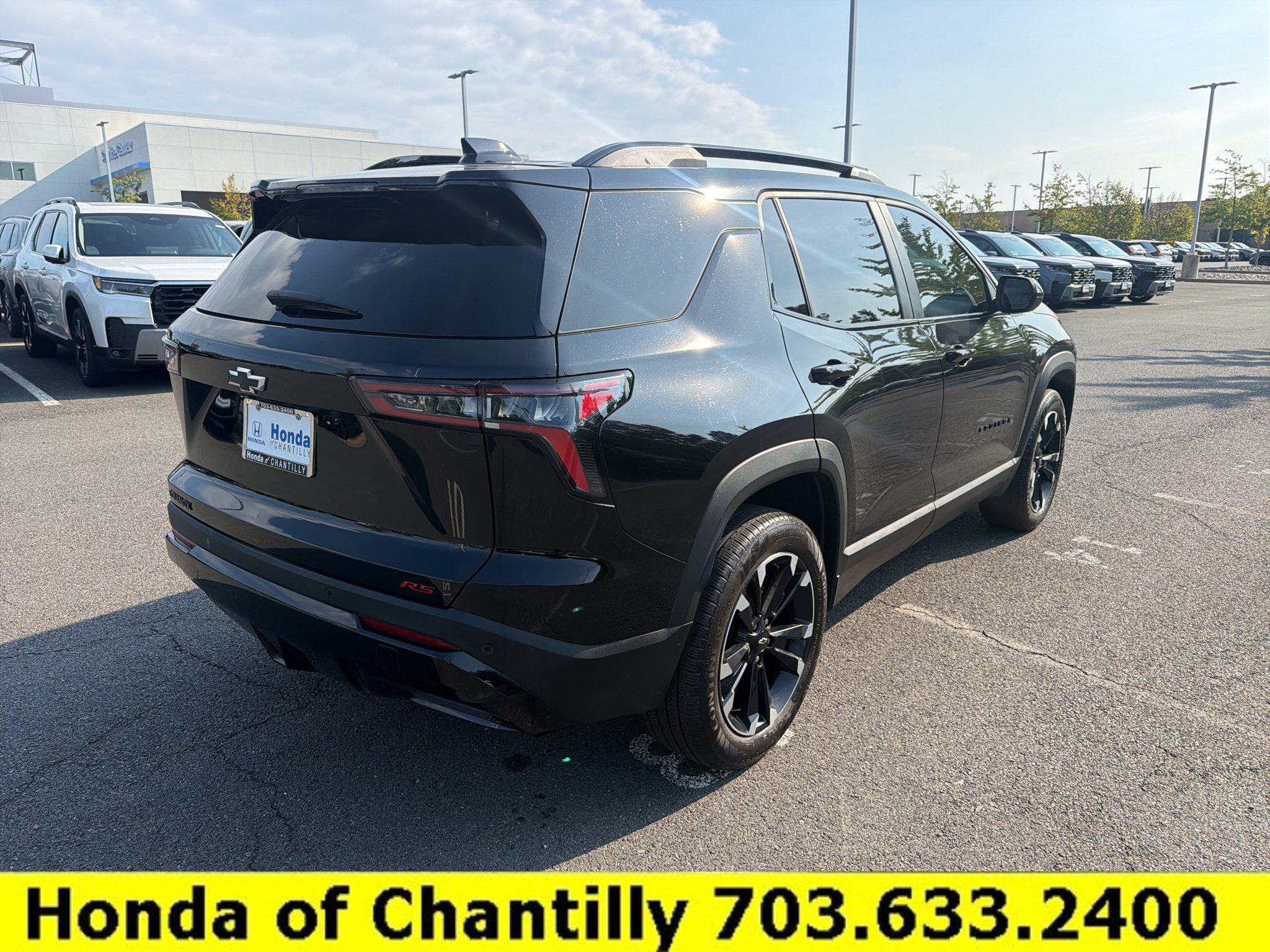 Used 2025 Chevrolet Equinox RS FWD image 7