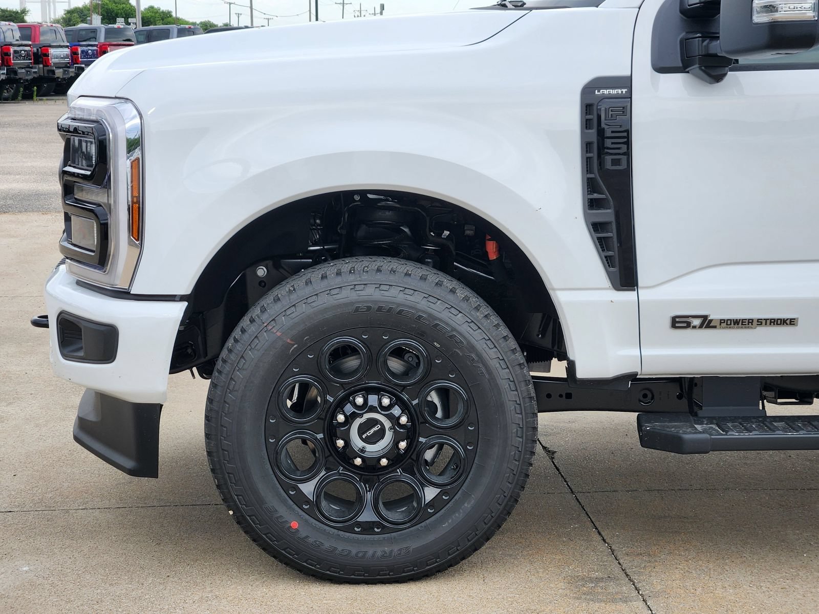 New 2026 Ford F250 Lariat w/ Black Appearance Package AWD/4WD image 9