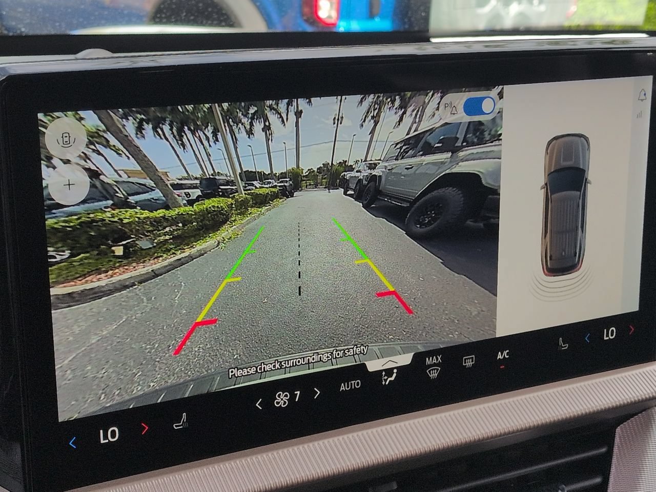 Certified 2025 Ford Explorer Active RWD image 20