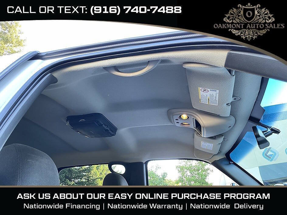 Used 2006 Chevrolet Silverado 3500 LT w/ Heavy-Duty Power Package AWD/4WD image 14