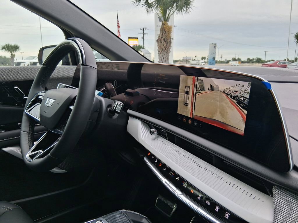 New 2026 Cadillac Optiq Luxury 1 RWD image 15