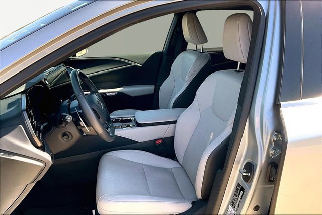 Used 2023 Lexus RX 350 Premium Plus w/ Accessory Package (Z1) image 27