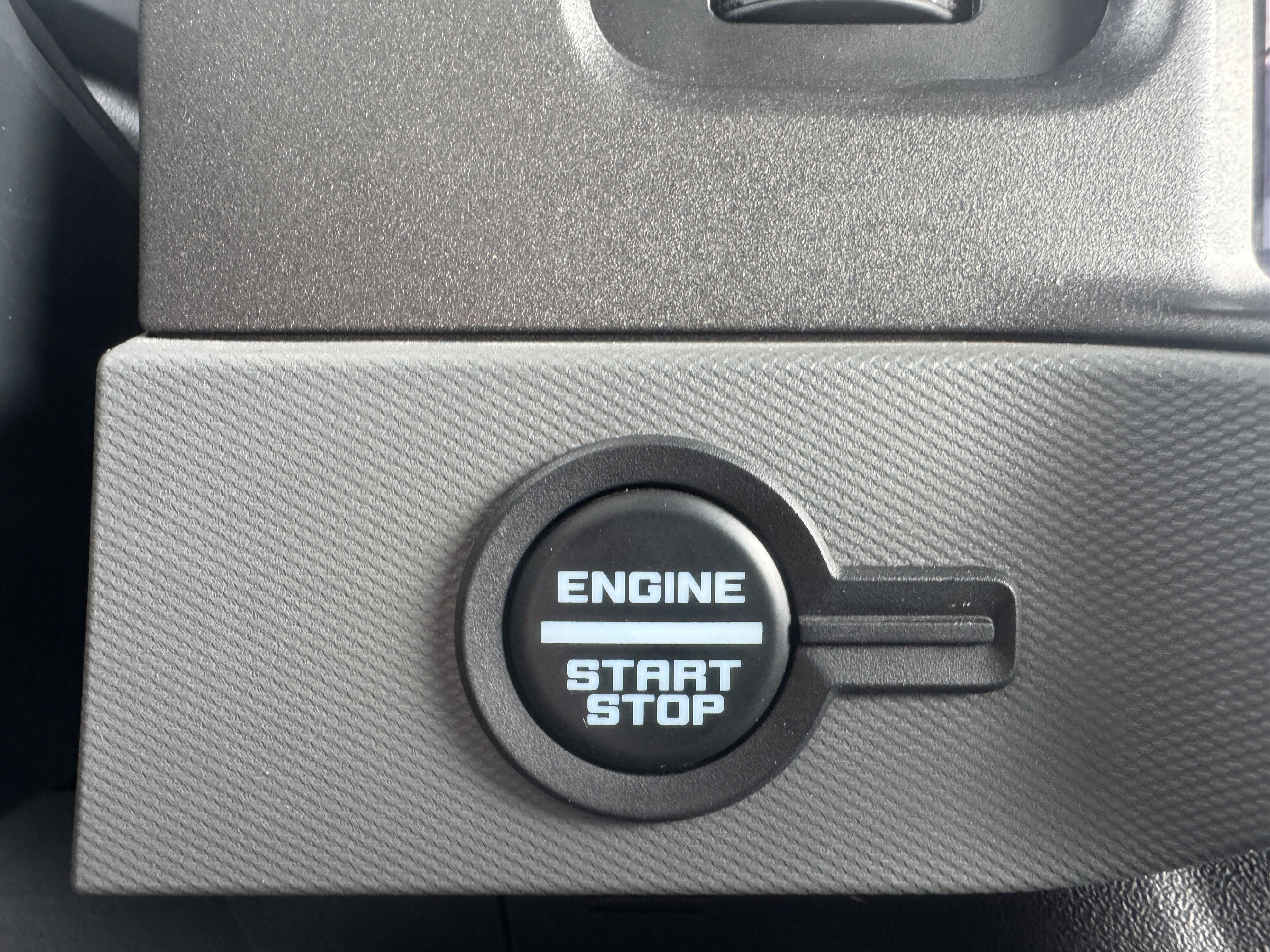 Used 2024 Ford Bronco Everglades image 30