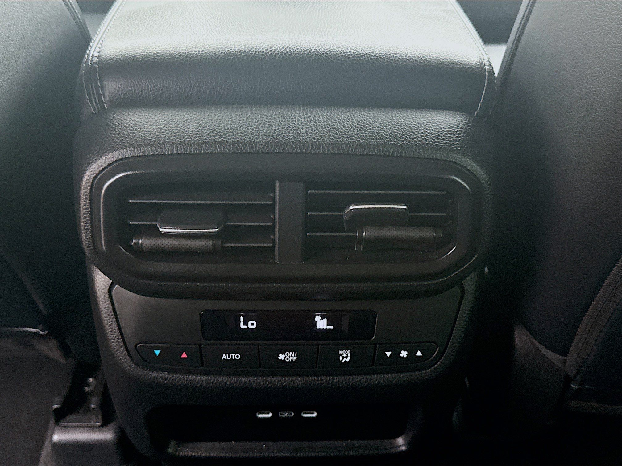 Certified 2025 Honda Pilot Touring image 23