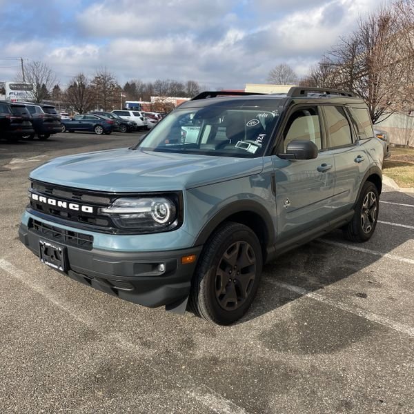 Used 2022 Ford Bronco Sport Outer Banks w/ Tech Package video 1