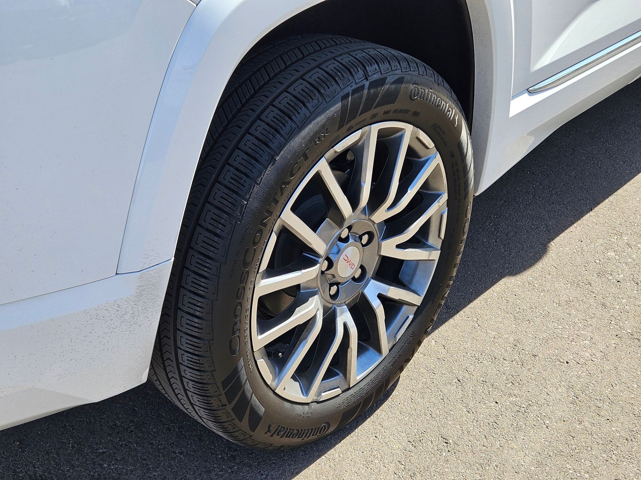 Used 2026 GMC Terrain Denali AWD/4WD image 13
