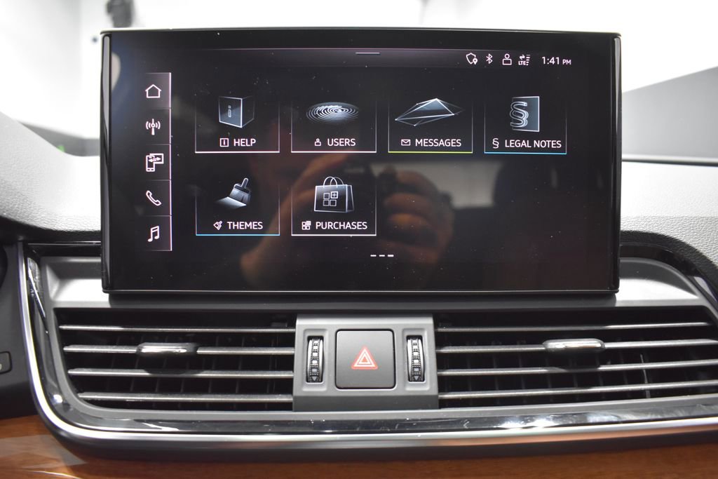 Used 2023 Audi Q5 2.0T Premium w/ Convenience Package AWD/4WD image 23