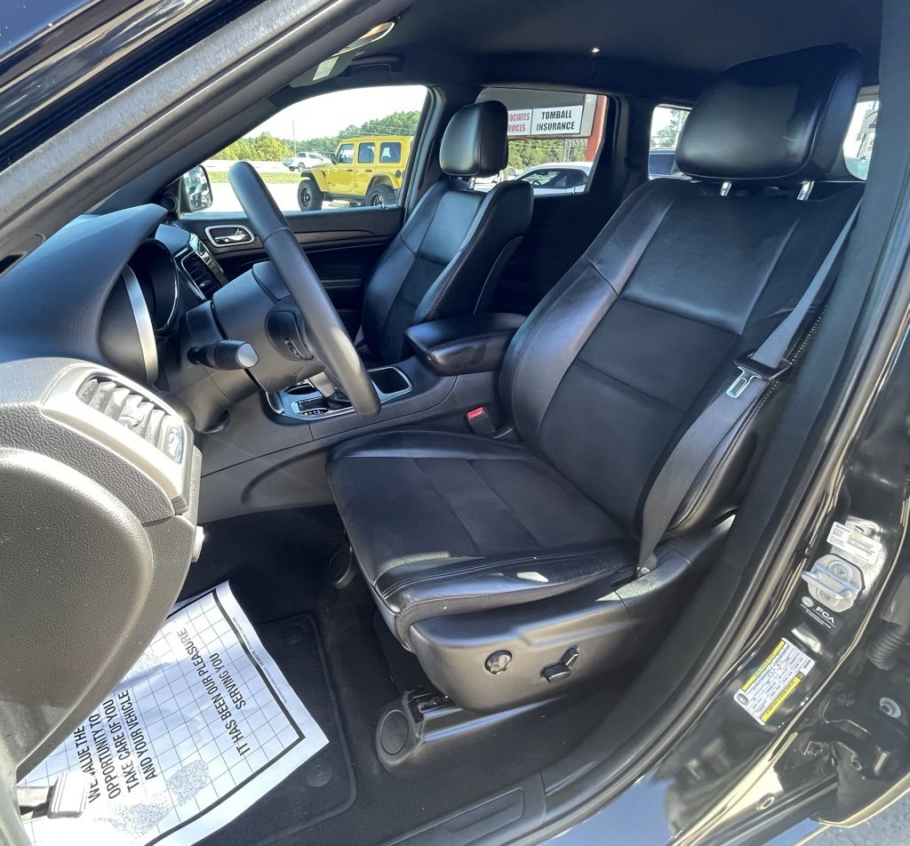 Used 2021 Jeep Grand Cherokee Laredo X image 19