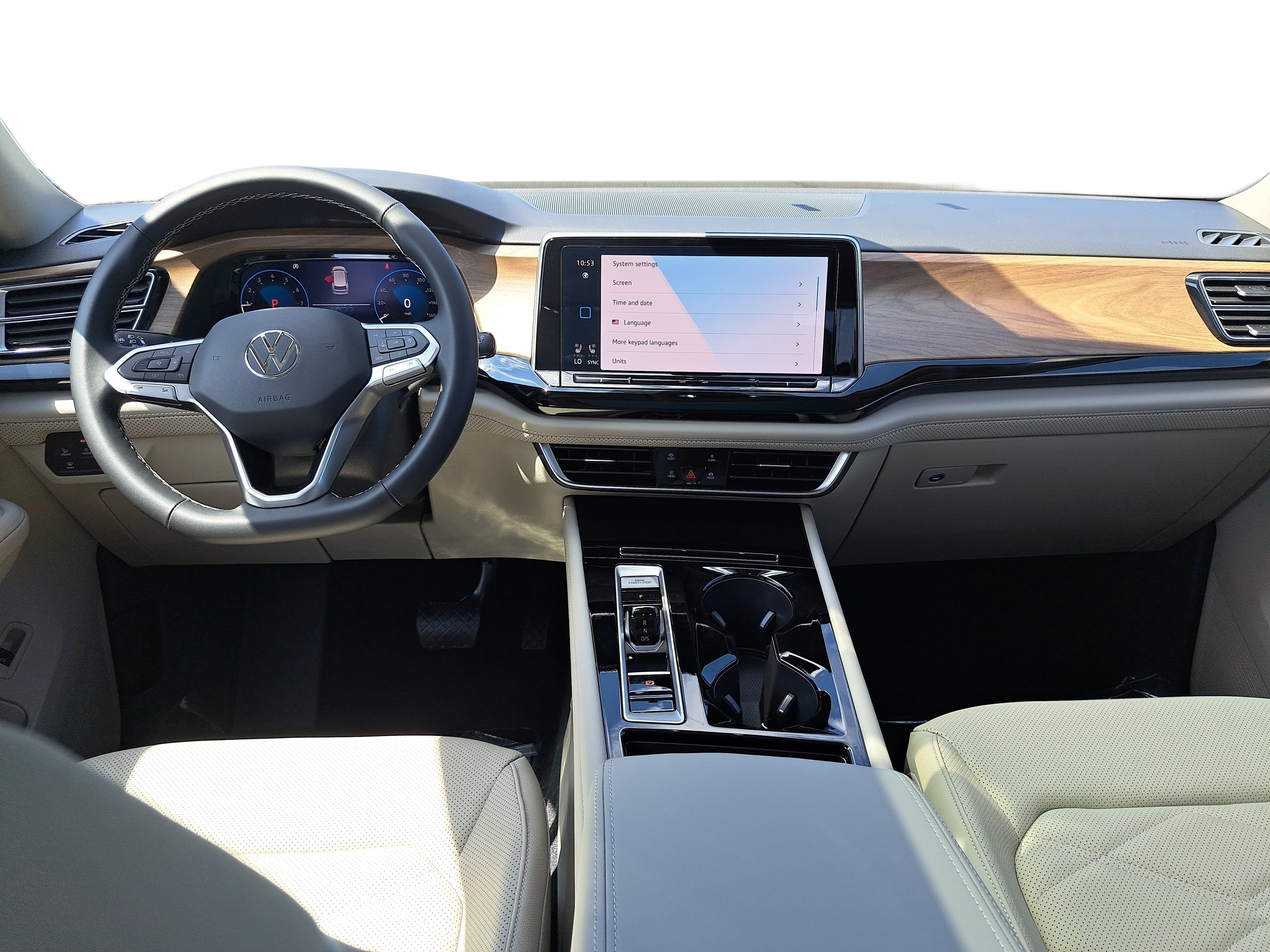 New 2026 Volkswagen Atlas SE FWD image 9