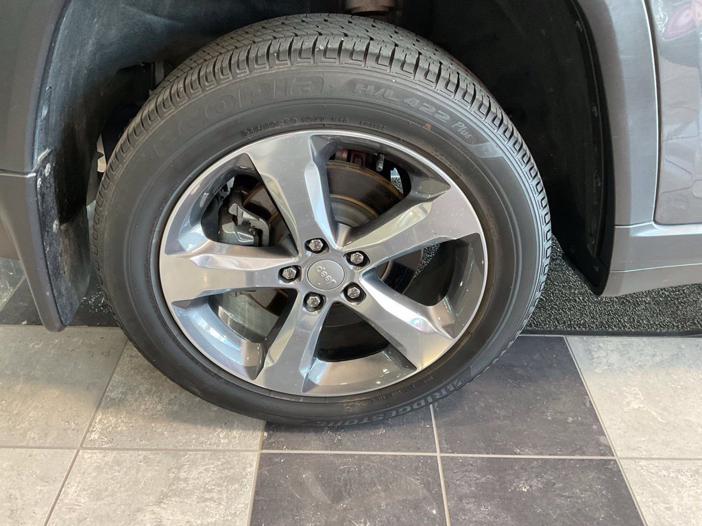 Used 2022 Jeep Grand Cherokee L Limited w/ Trailer Tow Group (B) AWD/4WD image 7