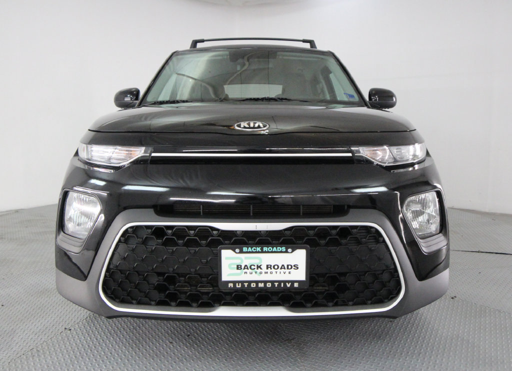 Used 2021 Kia Soul S FWD image 2
