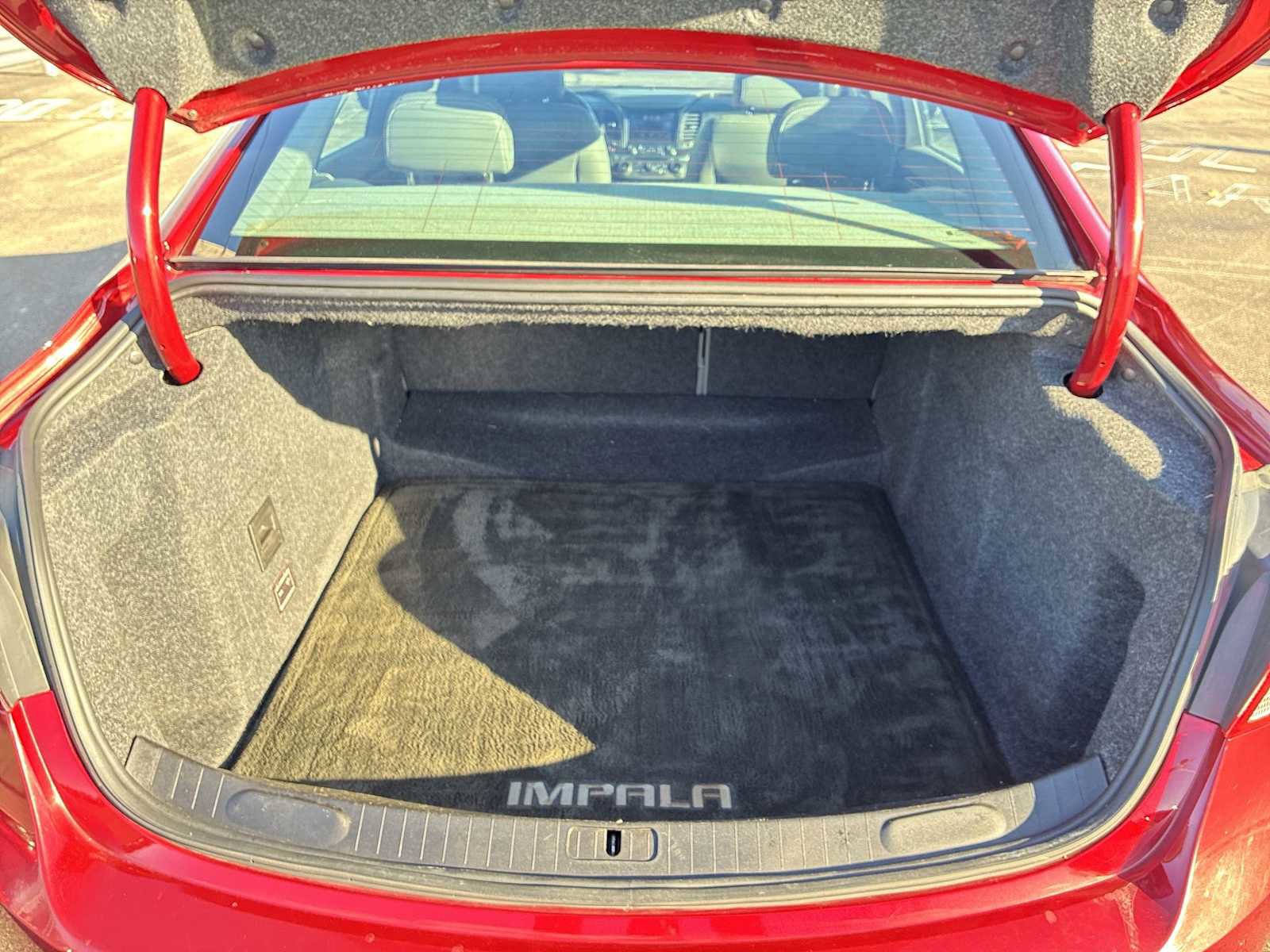 Certified 2015 Chevrolet Impala LT w/ Convenience Package image 30