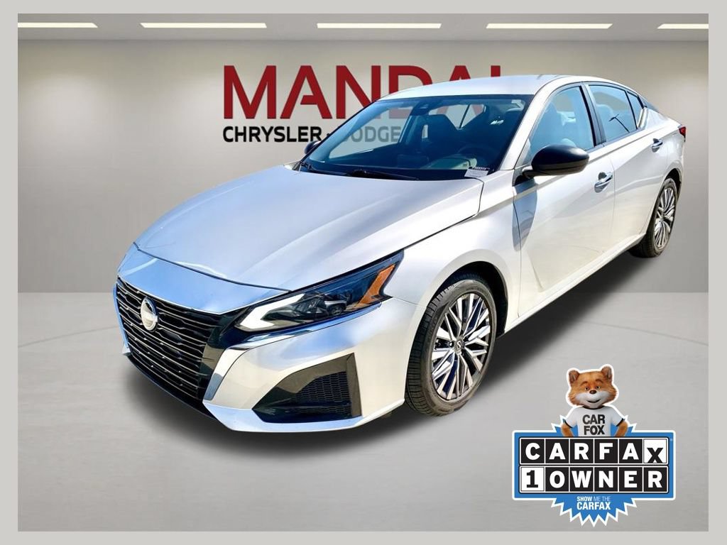 Used 2025 Nissan Altima 2.5 SV