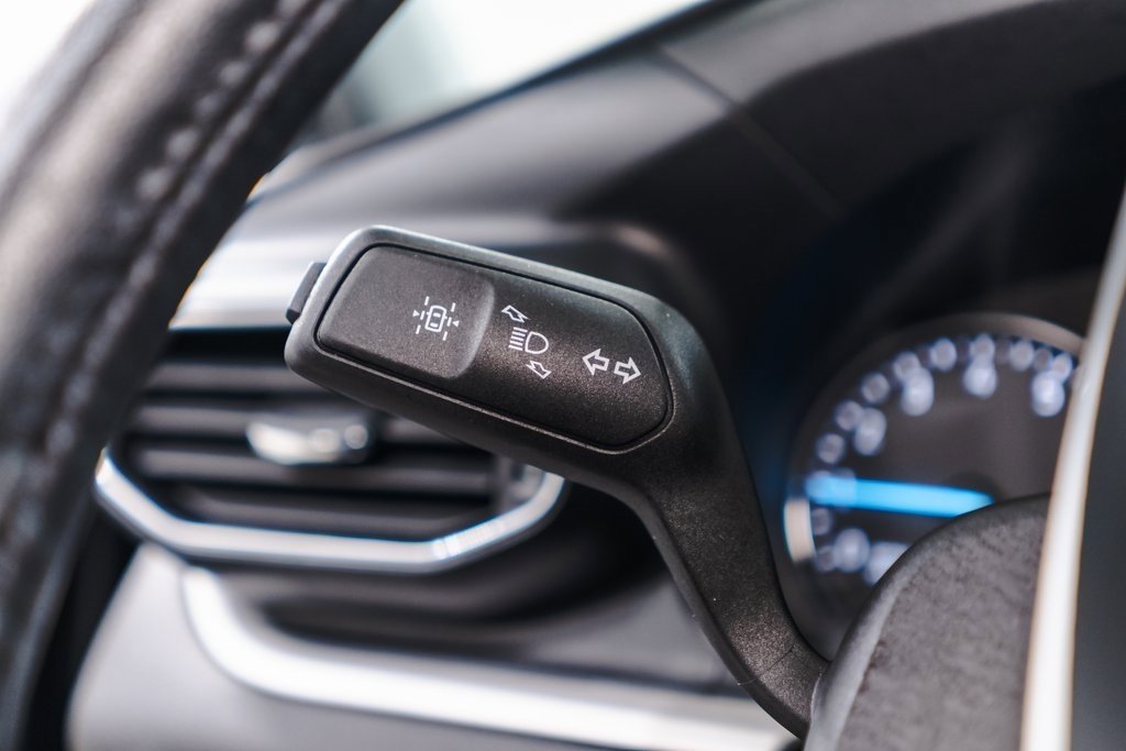 Used 2023 Ford Explorer XLT w/ Equipment Group 202A image 21