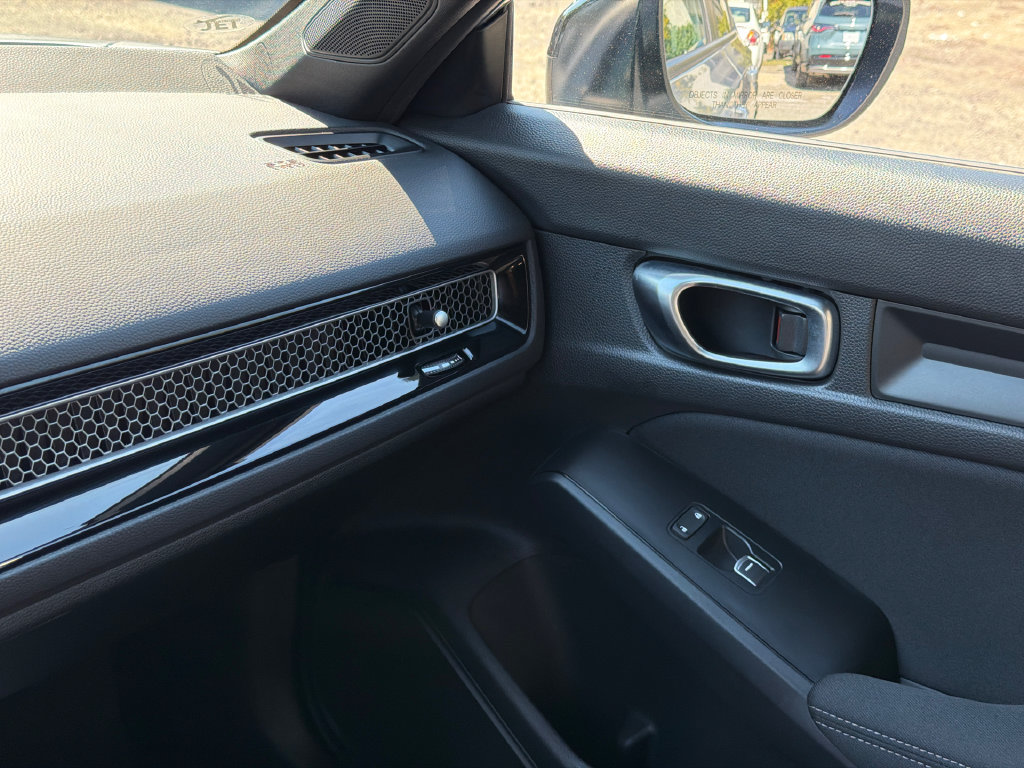 Used 2024 Honda Civic Sport image 27