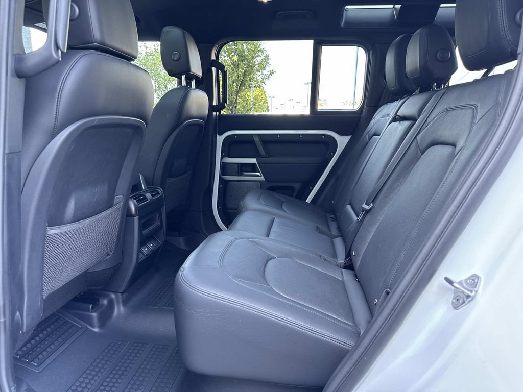 Certified 2023 Land Rover Defender 110 S AWD/4WD image 13