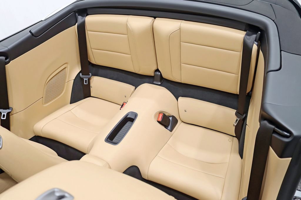 Used 2018 Porsche 911 Turbo image 31