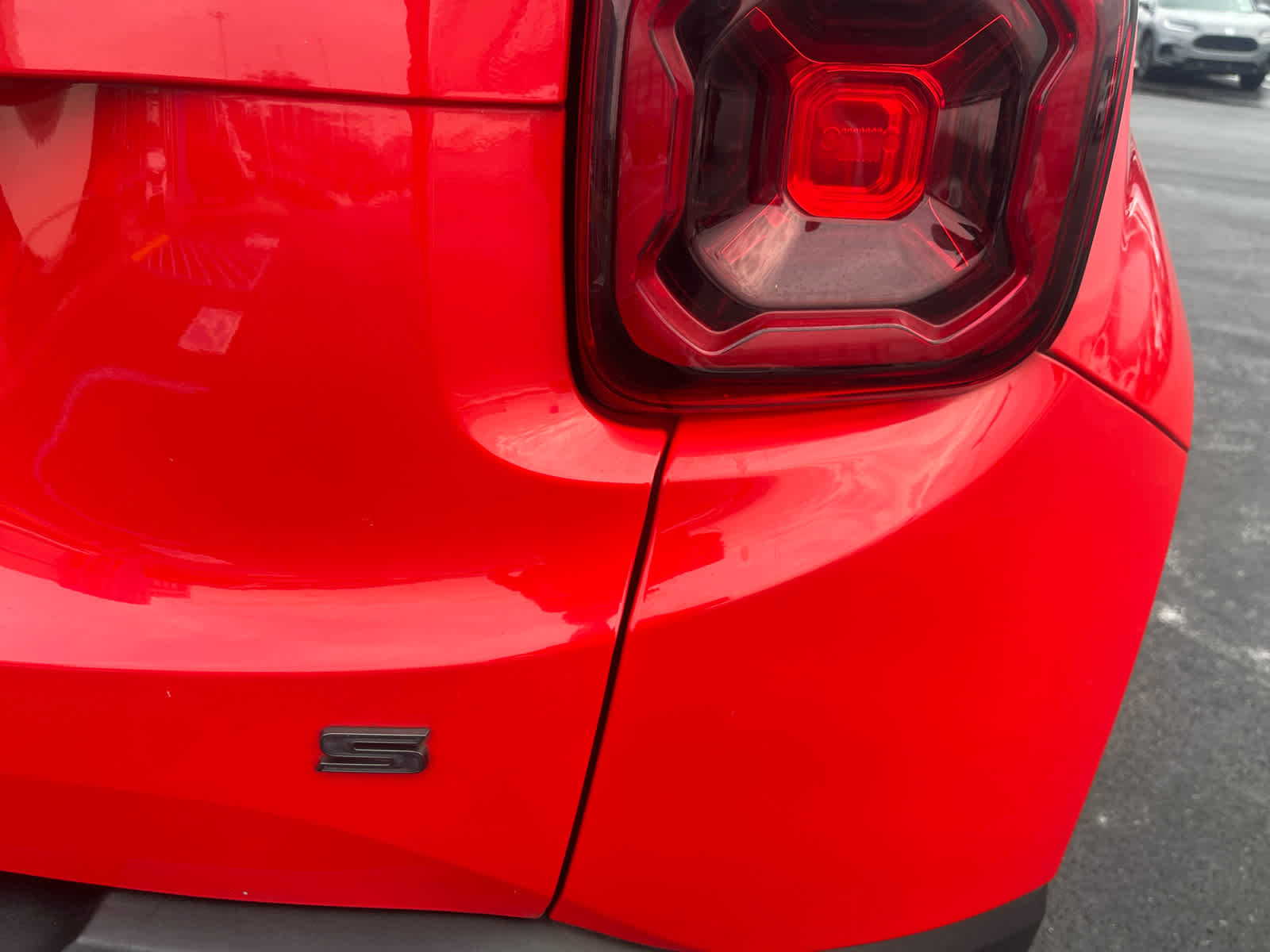 Used 2019 Jeep Renegade Limited w/ Quick Order Package 22P image 33