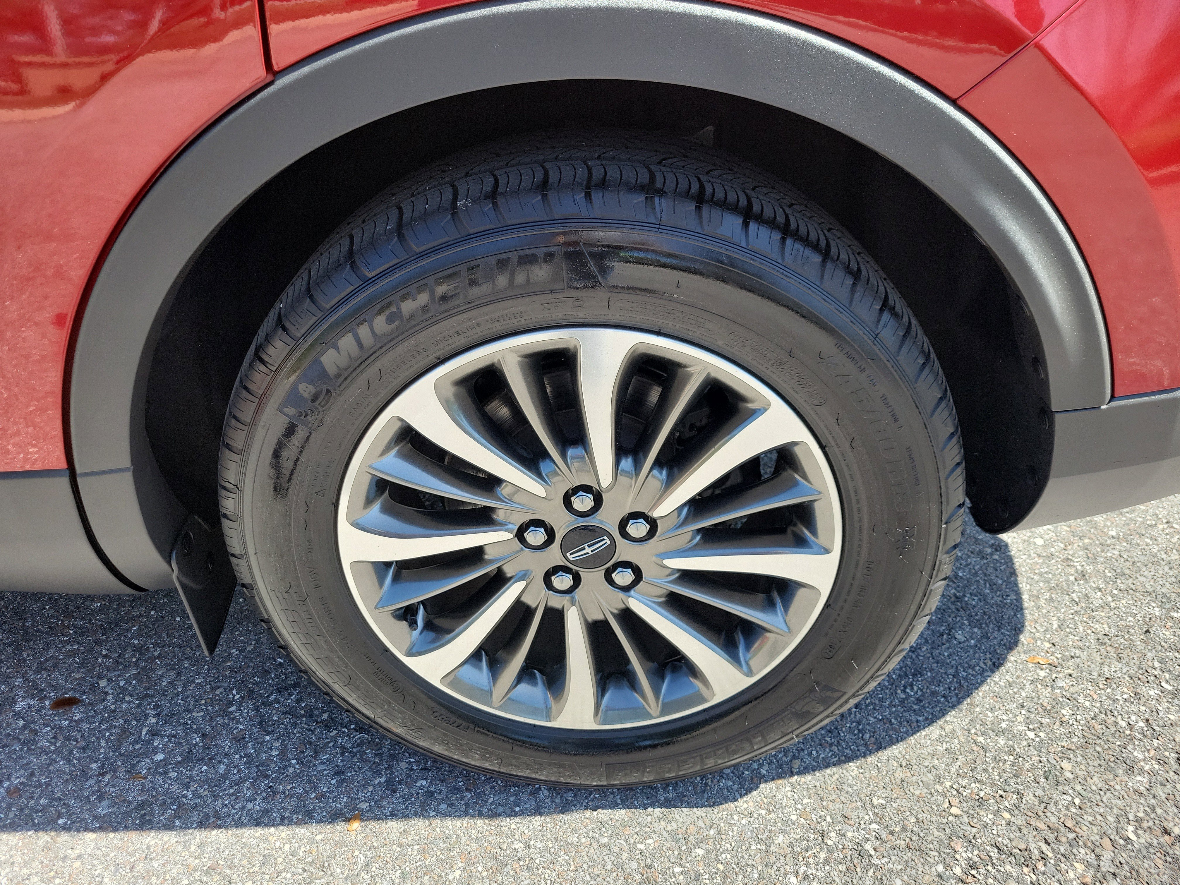 Used 2020 Lincoln Nautilus FWD w/ Equipment Group 101A image 34