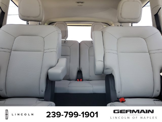 New 2026 Lincoln Aviator 2WD image 29