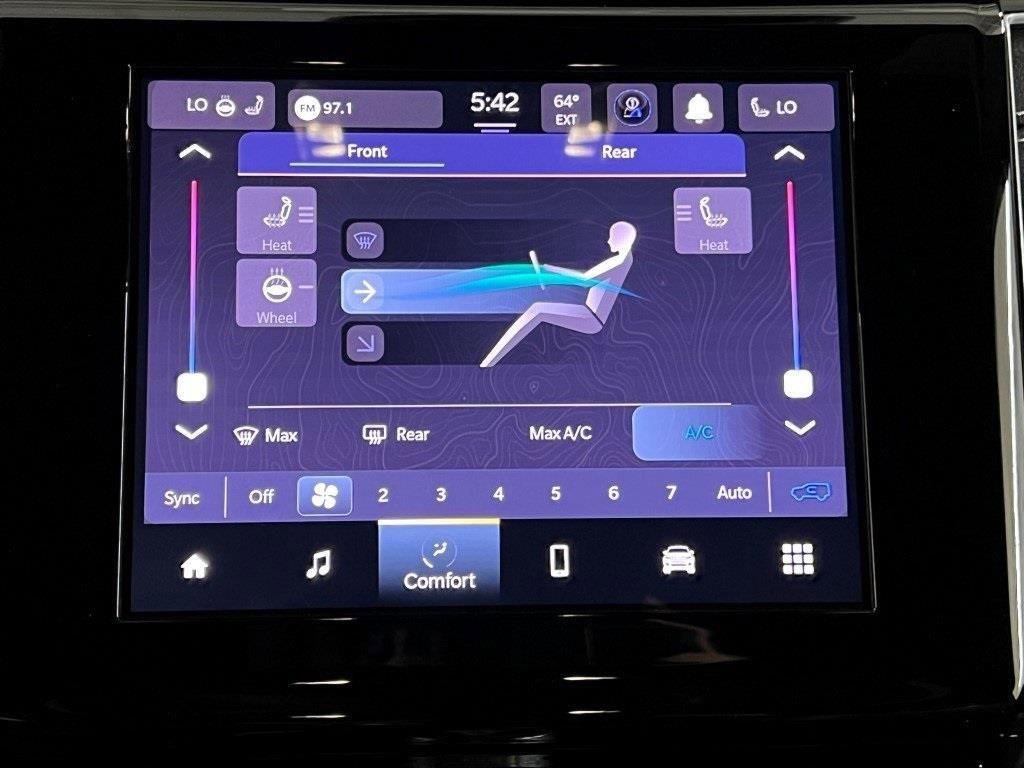 New 2025 Jeep Grand Cherokee L Altitude image 21