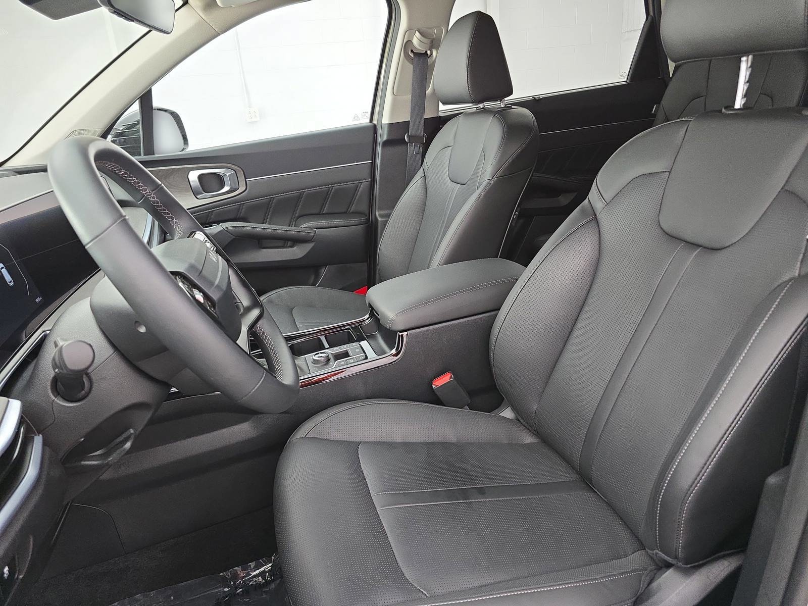 Used 2026 Kia Sorento SX AWD/4WD image 16