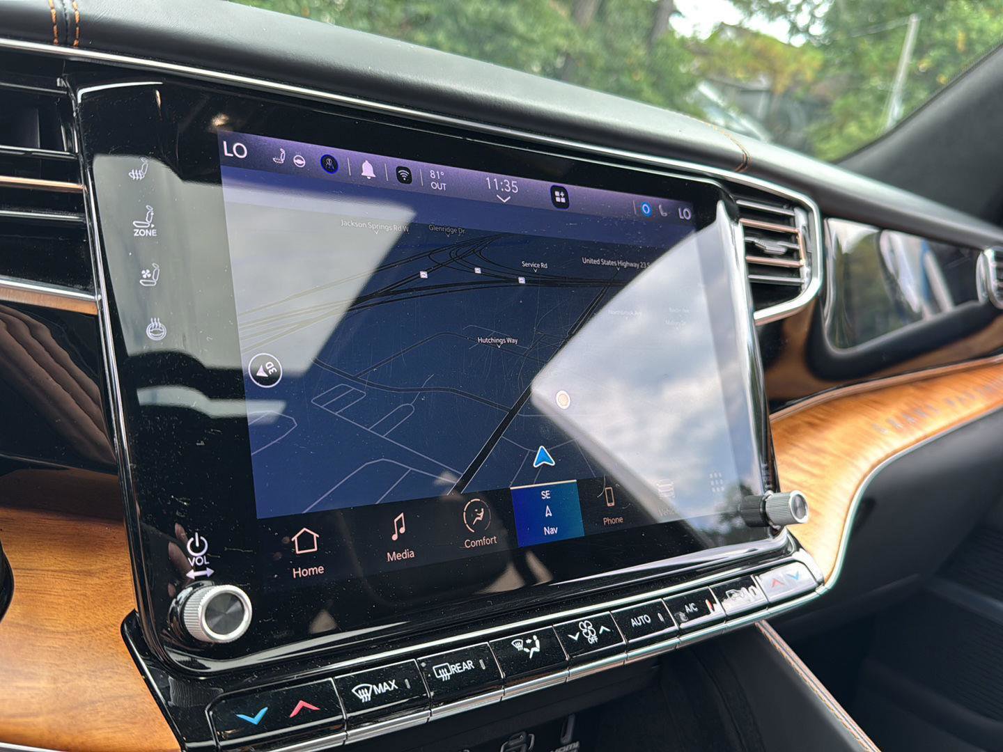 Used 2022 Jeep Grand Wagoneer Series III w/ Rear Seat Video Group 1 image 25