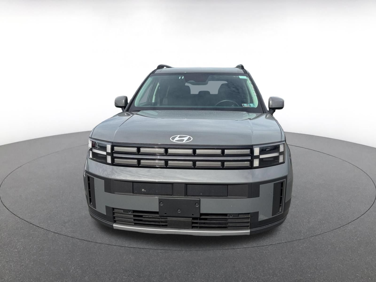 Used 2026 Hyundai Santa Fe SEL FWD image 3