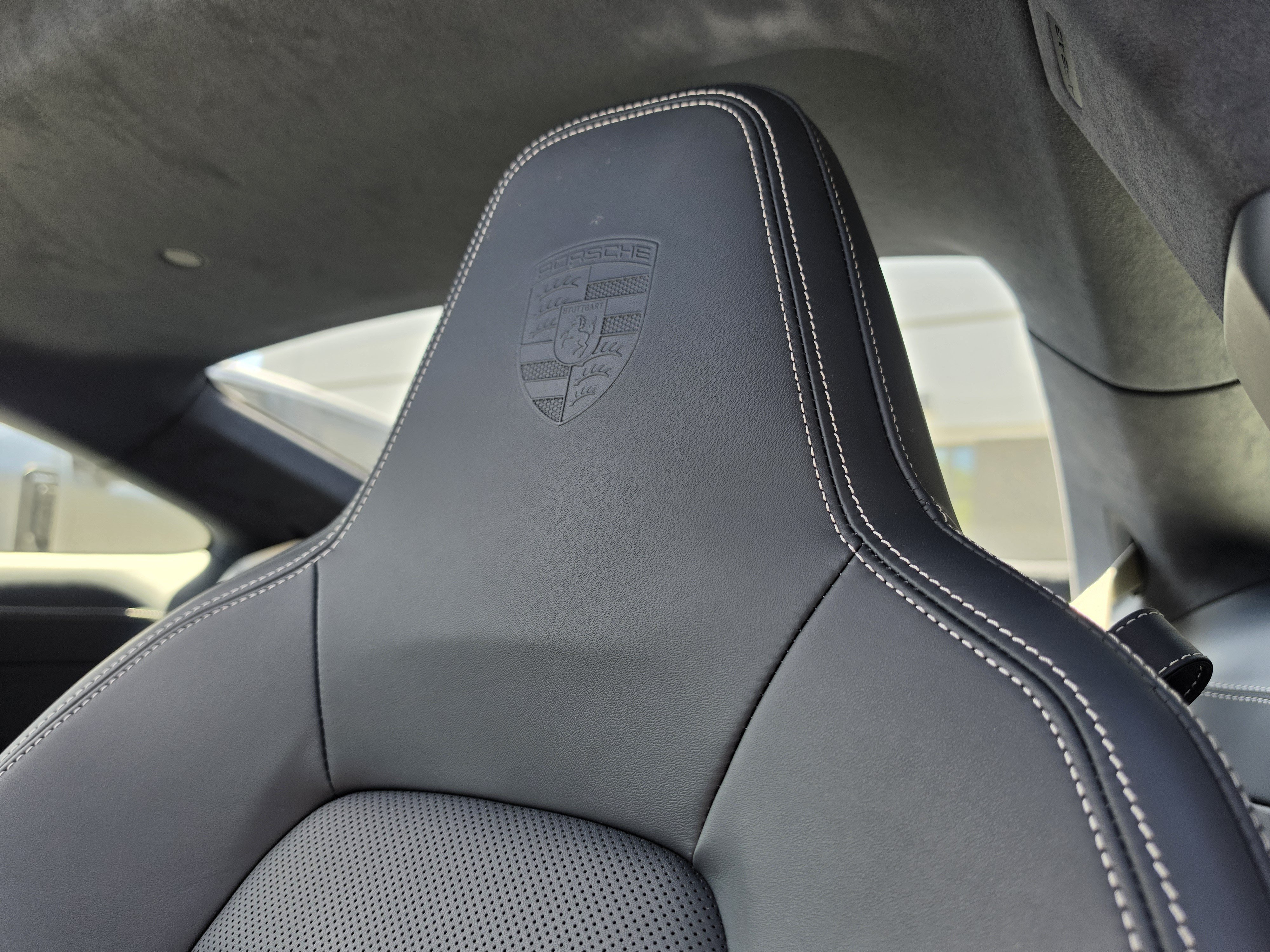 Certified 2025 Porsche 911 Carrera 4 GTS AWD/4WD image 17
