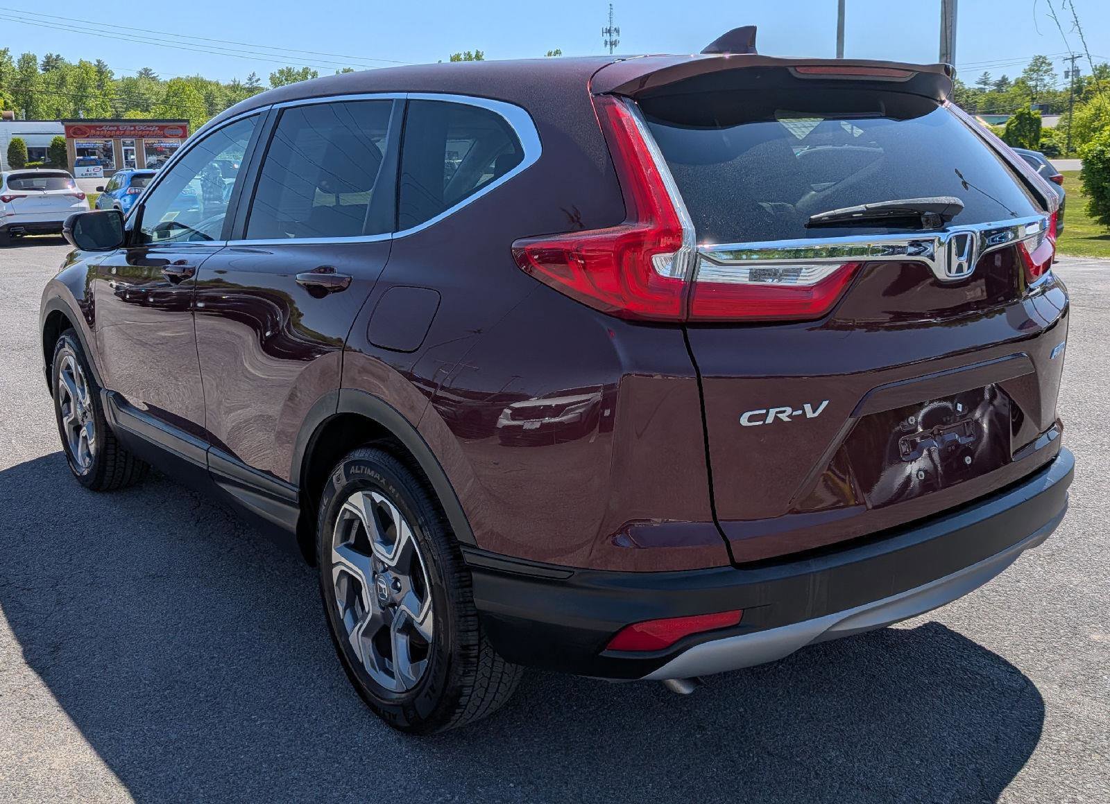 Used 2017 Honda CR-V EX image 9