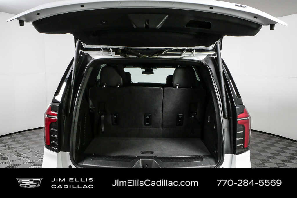 Used 2025 Chevrolet Tahoe LT RWD image 30