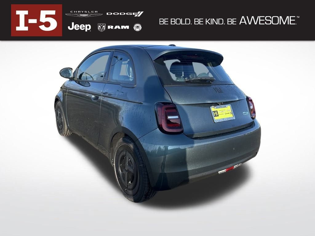 New 2025 FIAT 500 e image 5