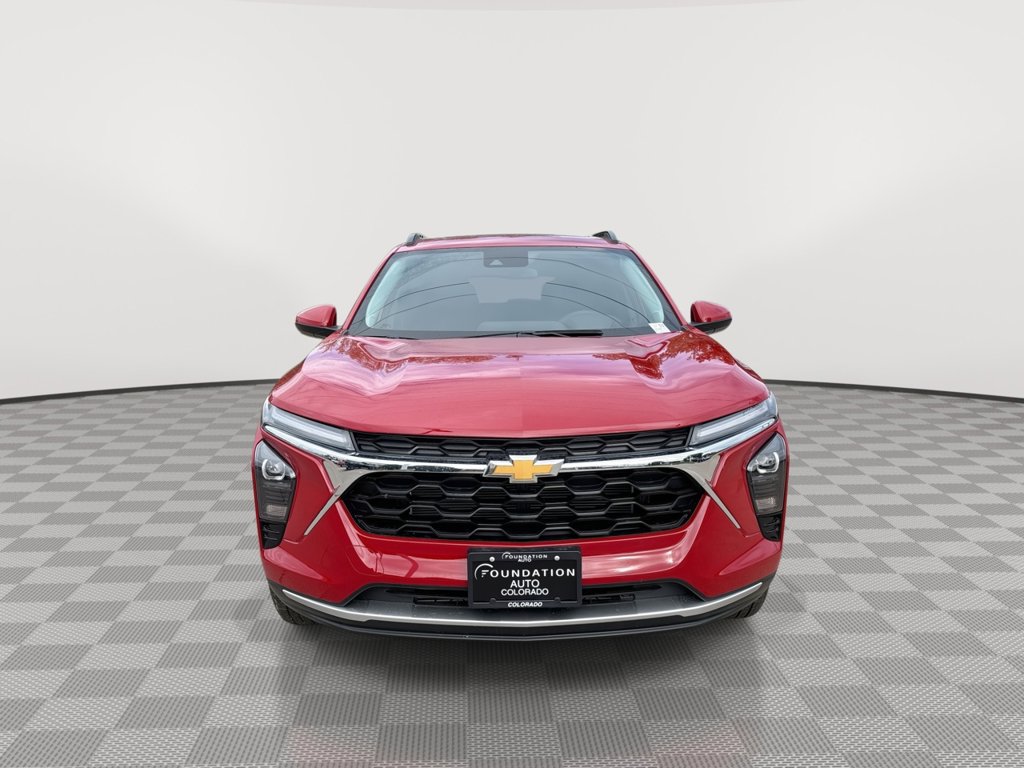 New 2026 Chevrolet Trax LT w/ Sunroof Package FWD image 3