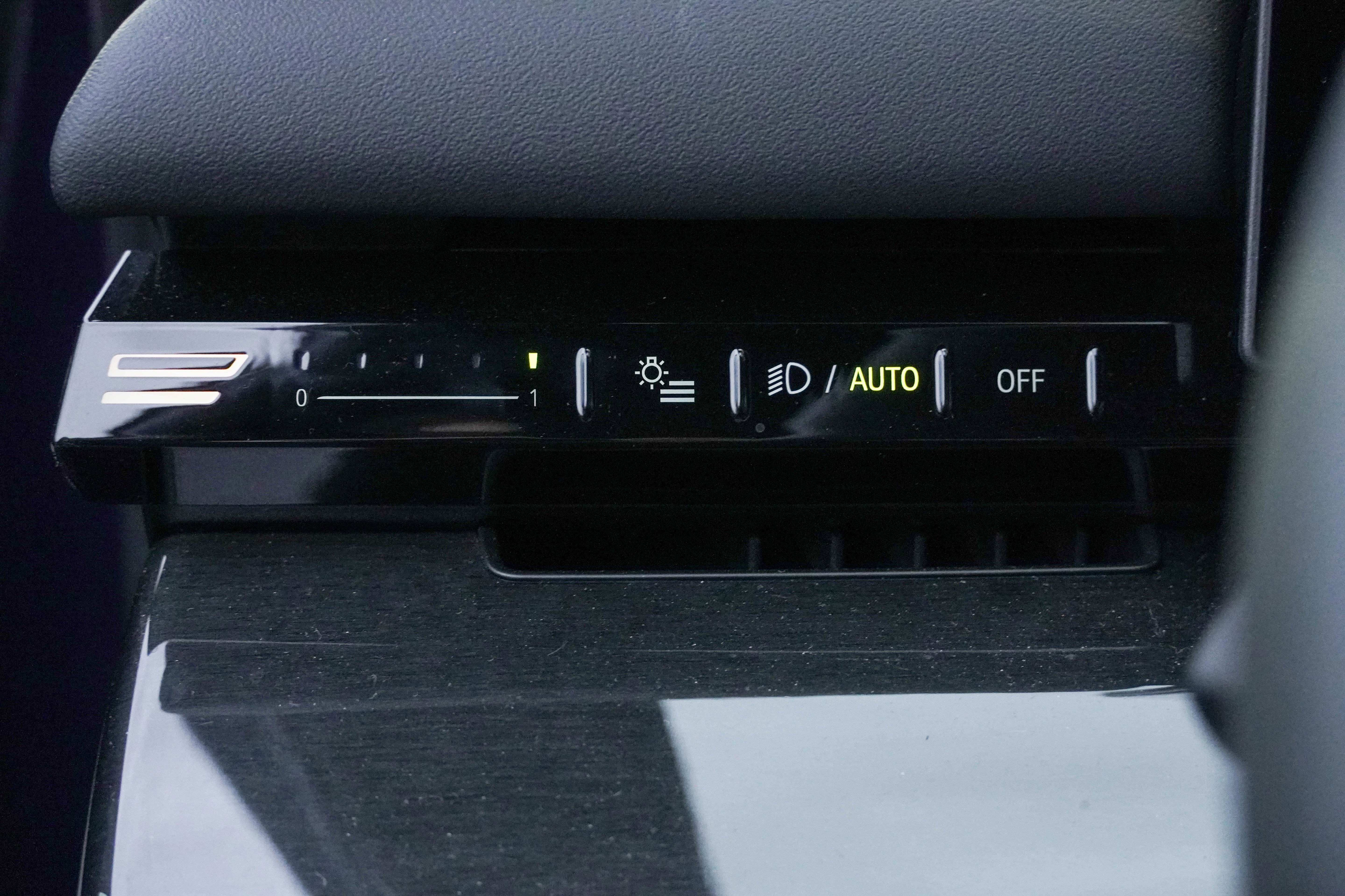 Certified 2026 BMW 530i xDrive image 17