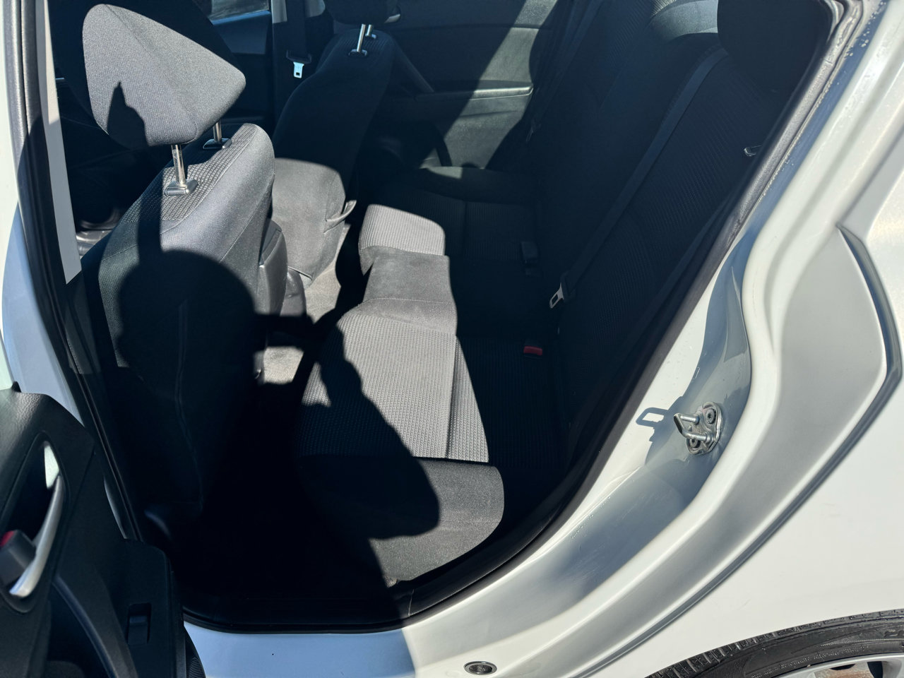 Used 2013 MAZDA MAZDA3 i SV image 12