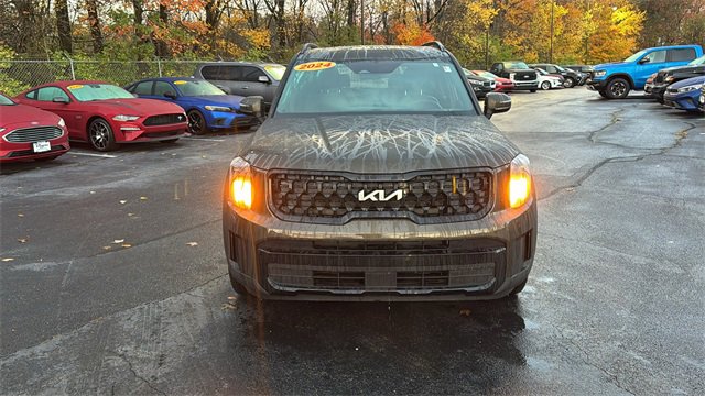 Used 2024 Kia Telluride EX X-Line image 11