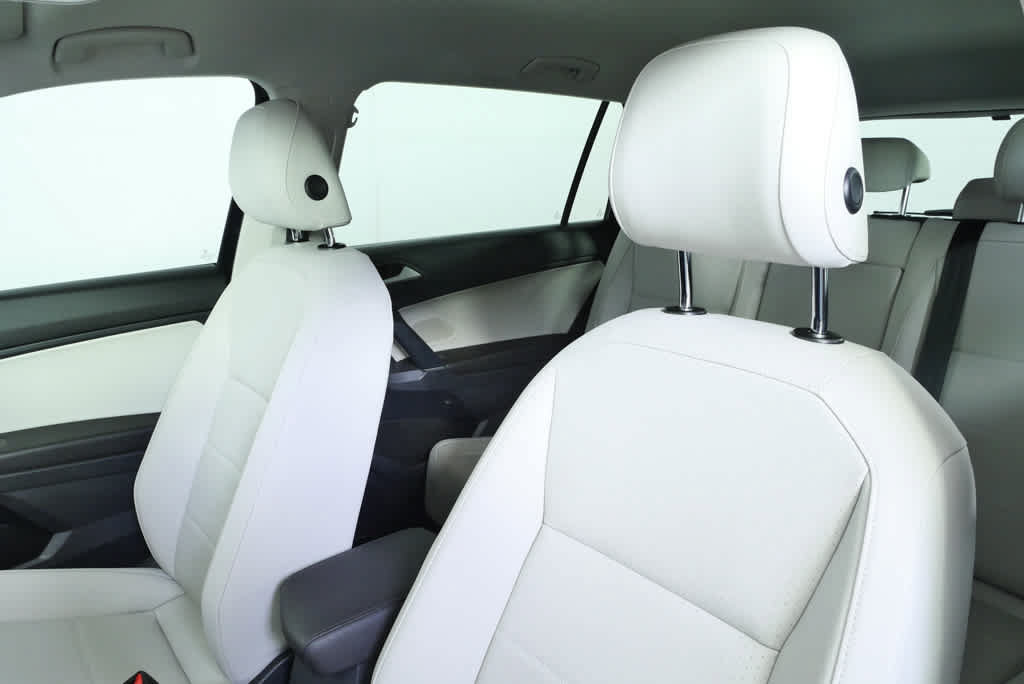 Certified 2020 Volkswagen Tiguan SE FWD image 10