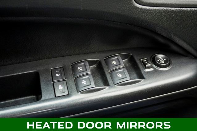 Used 2022 GMC Canyon AT4 image 26